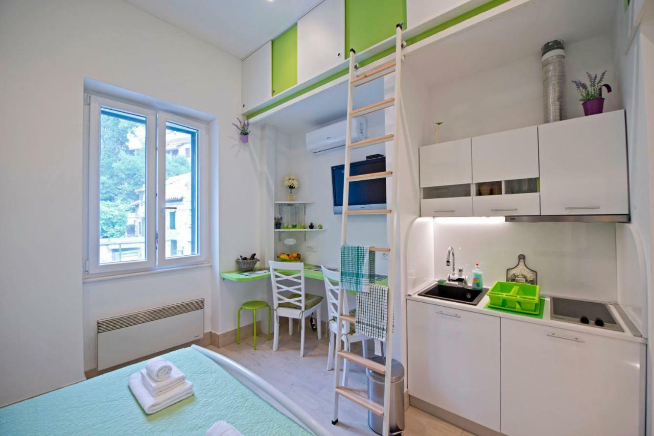 Microapartment Suni Спліт Екстер'єр фото
